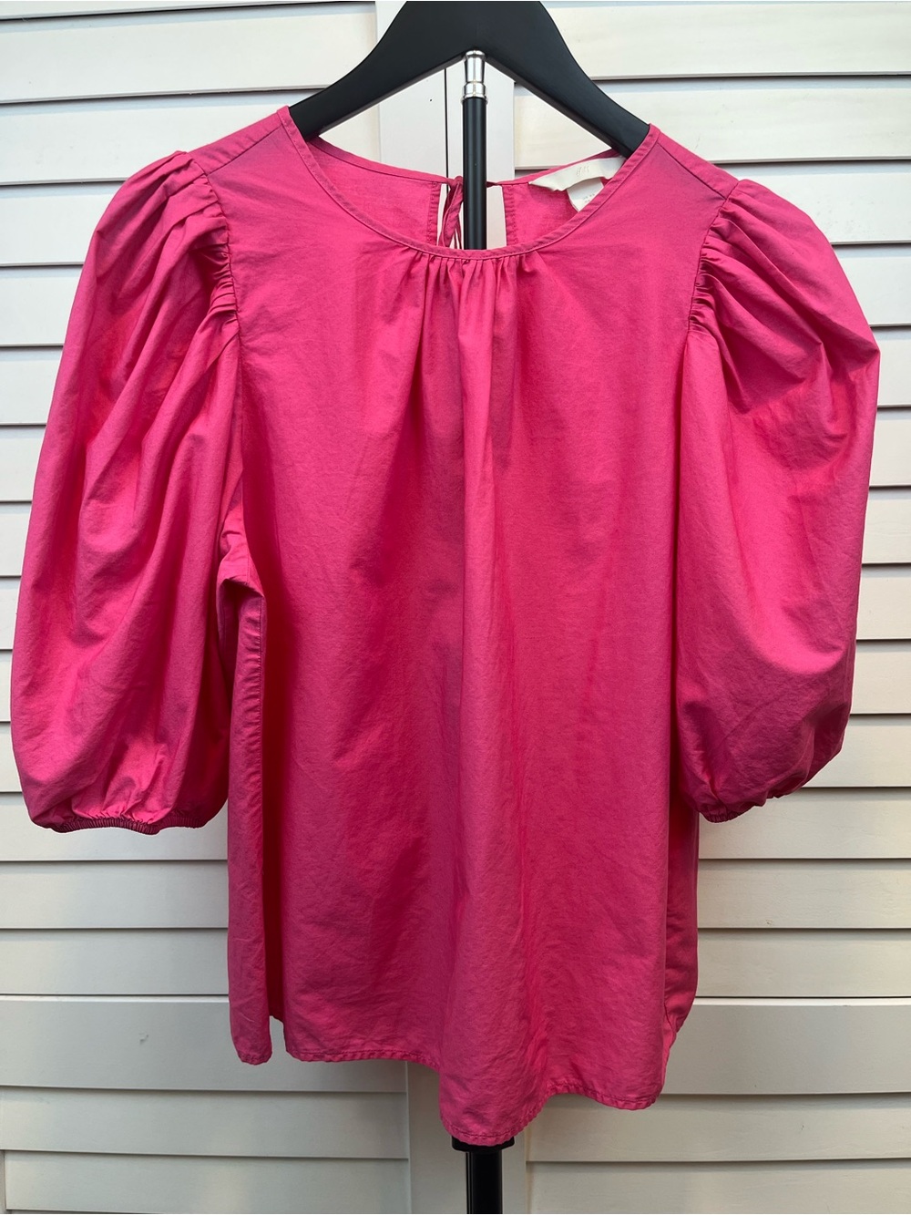 H&M Fuchsia Puff Sleeve Blouse
